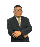 John Nainggolan | Agen Properti Brown & White Property