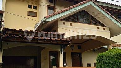 Kesempatan Langka, rumah Prestisius di Margonda, Depok, LB 200m²