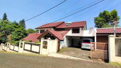 Rumah Prestisius di Kawasan Cinere, Jakarta Selatan, LB 400m², Harga 10,5 Miliar