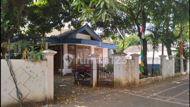 For Sale Tanah Eksklusif di Margonda, Depok, LT 1045m²