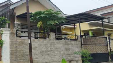Kesempatan Rumah di Cilodong, Depok, LB 100m², Harga 1,4 Miliar
