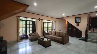 Hunian Prestisius di Kawasan Cinere, Depok, LB 400m², Harga 10,5 Miliar