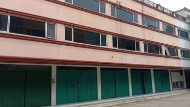 Ruko 3 Lantai+Rooftop di Jl Margonda Dekat Terminal Depok
