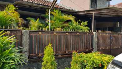 Jual Rumah Strategis di Pamulang, Tangerang Selatan - LT 260m²
