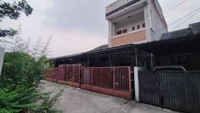 Dijual Rumah Strategis di Sukmajaya, Depok - LT 220m²