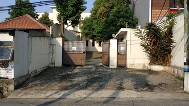 For Sale rumah Eksklusif di Pasar Minggu, Jakarta Selatan - LT 1098m²