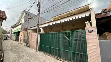 Promo Rumah di Jaka Sampurna, Bekasi, LB 270m², Harga 1,65 Miliar