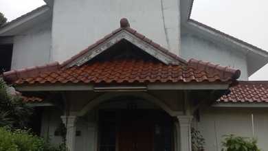 Rumah Elegan di Bojong Sari, Depok, 4 KT, LT 1457m²