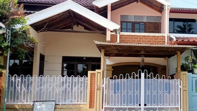 Rumah Siap Huni di Kawasan Cimanggis, Depok, LT 200m²