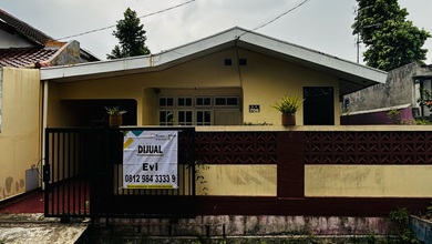 Jual Rumah Strategis di Cimanggis, Depok - LT 180m²