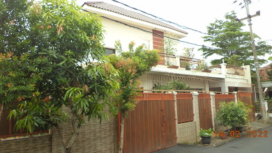 Rumah Prestisius di Kawasan Pancoran Mas, Depok, LB 400m², Harga 5,3 Miliar