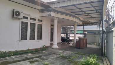 For Sale rumah Premium di Mampang Prapatan, Jakarta Selatan - LT 400m²