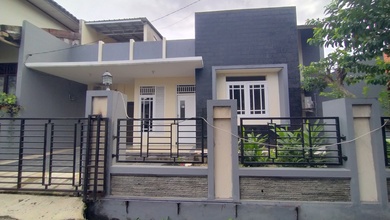 For Sale rumah Mewah di Beji, Depok - LT 200m²