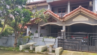Kesempatan Eksklusif, rumah Mewah di Pancoran Mas, Depok, LB 300m²