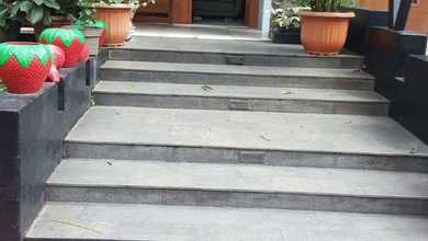Hunian Elite di Kawasan Margonda, Depok, LB 450m², Harga 5,5 Miliar