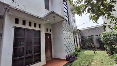 Dijual rumah Premium di Jagakarsa, Jakarta Selatan - LT 300m²